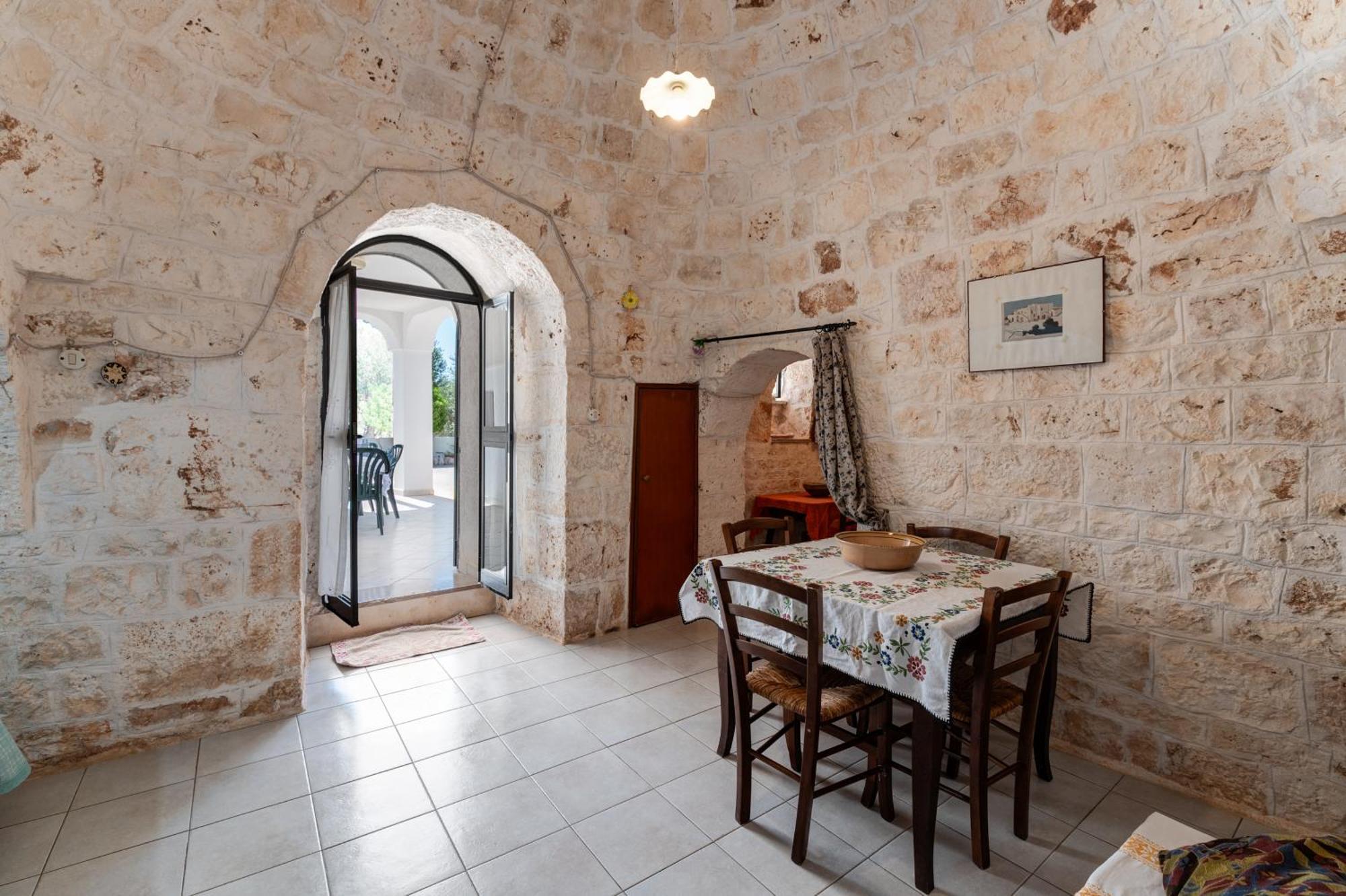 Villa Trullo L'ulivo Ostuni Esterno foto